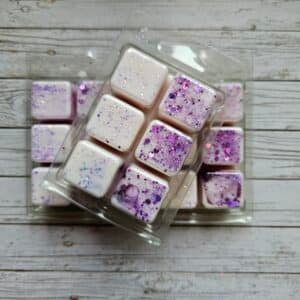 Calming purple clamshell